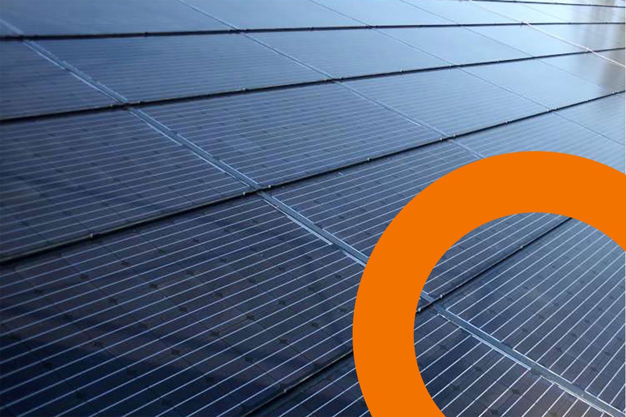 Solarpanels auf einem Dach